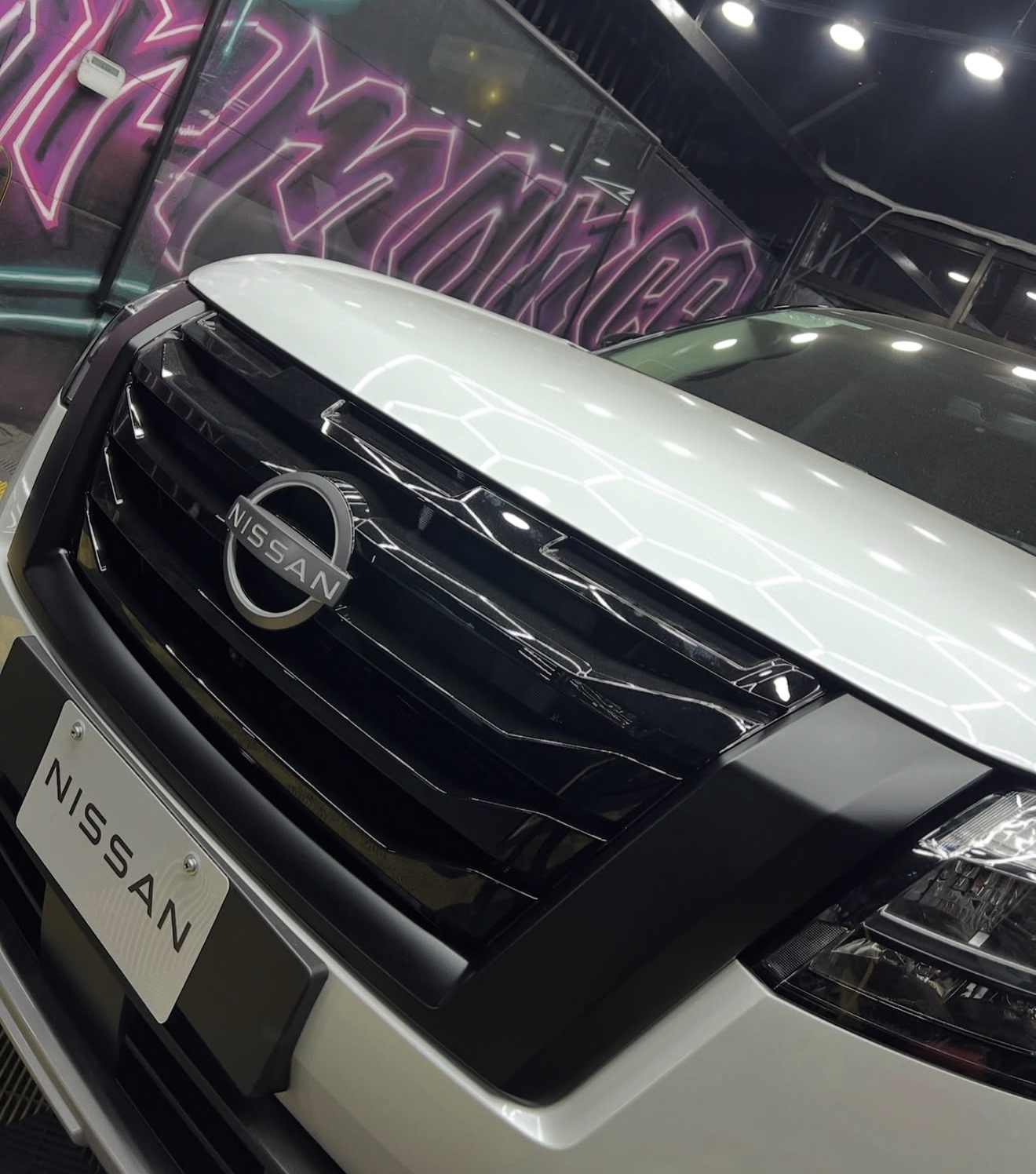 Nissan Pathfinder 2026 — Blackout Integral & Aros Black 5