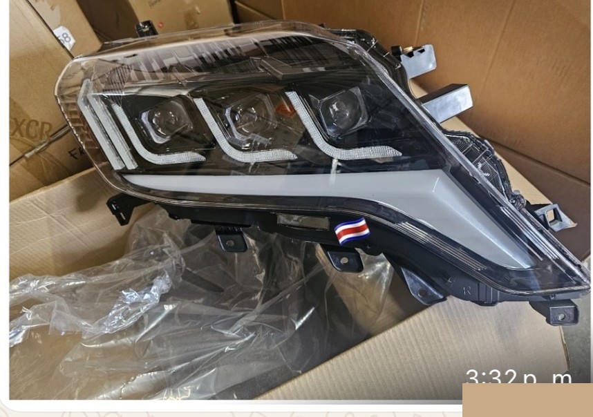 Focos Toyota Prado 2014-2017 — 3 Lupas