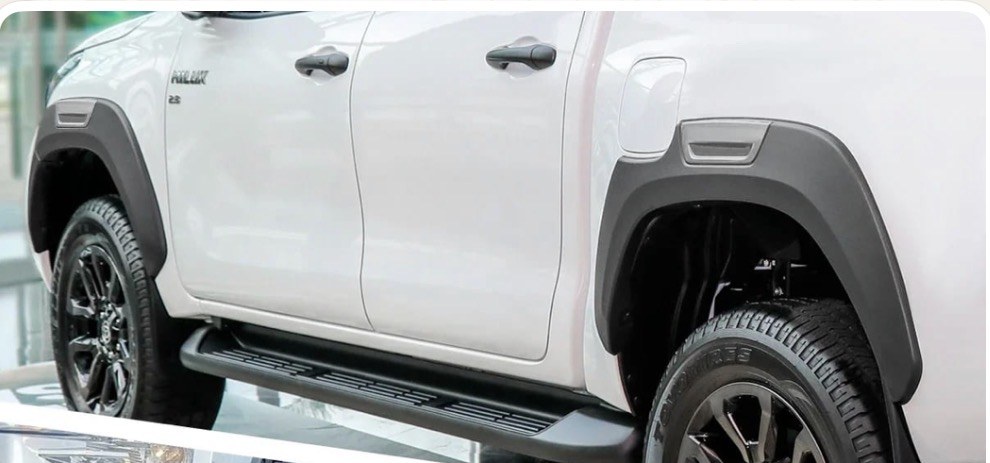 Flares Fender Flares Toyota Hilux (detalle gris)