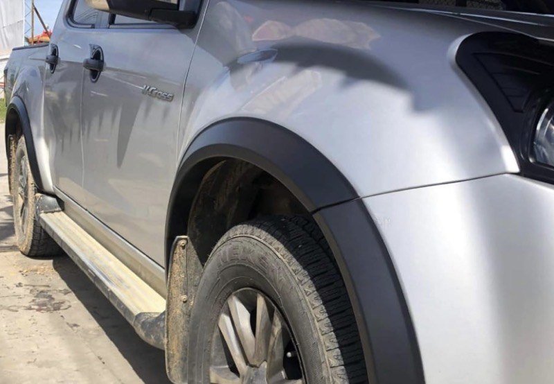 Flares Fender Flares Slim Liso Isuzu D-Max